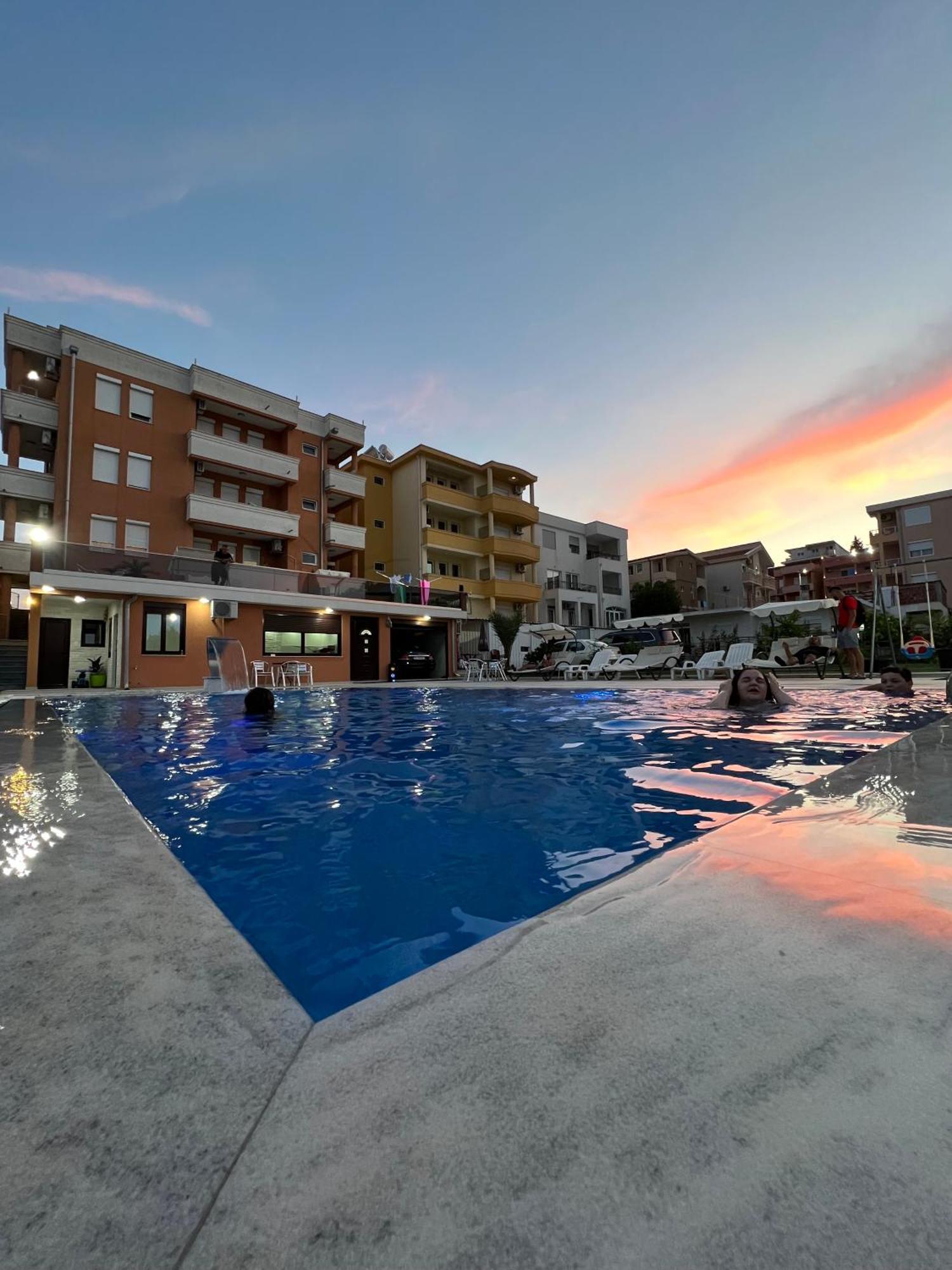 Apartments Zalli Ούλτσιν Εξωτερικό φωτογραφία